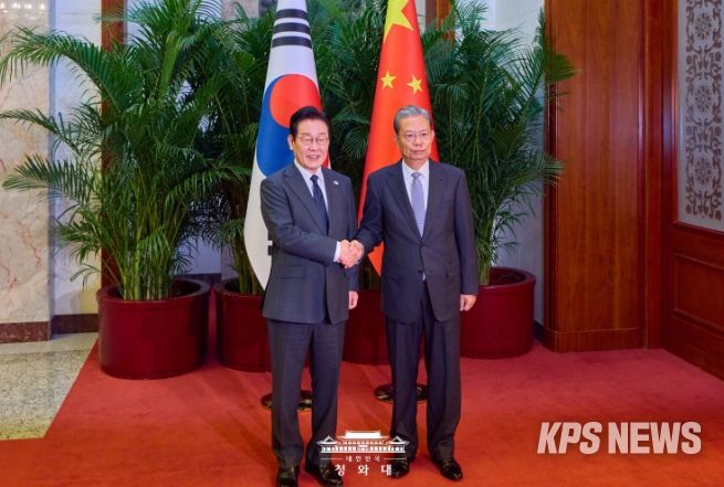 자오러지 전인대 상무위원장 접견(청와대)