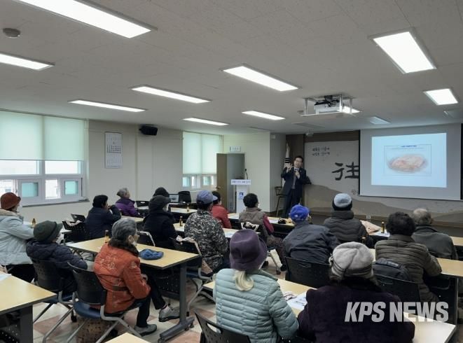 수원시 권선구 사회복지과, 2026 재활용품 수집 노인 안전교육 개최