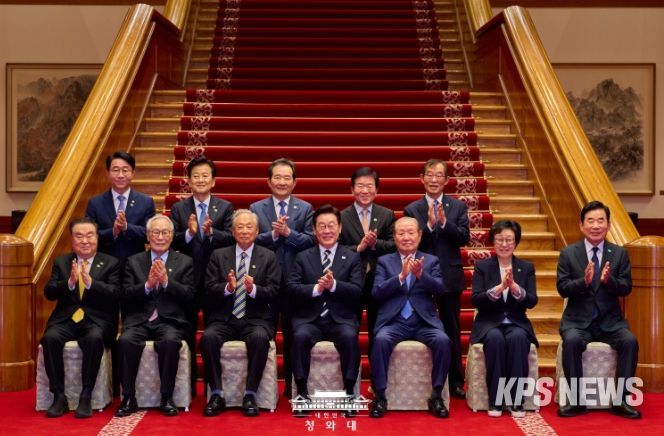 더불어민주당 상임고문단 오찬 간담회(청와대)