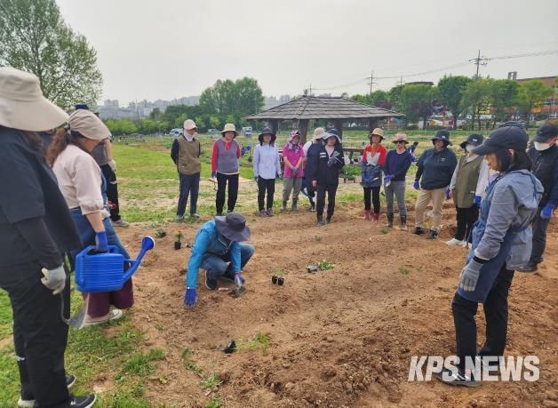 ‘도시농업 전문가 양성 과정’ 교육 모습