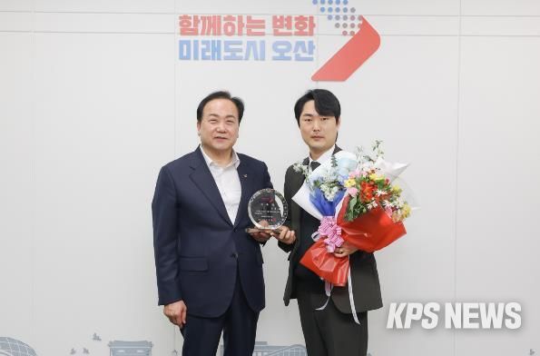 오산시, 오산대역 상가번영회 김황진 회장 ‘1일 명예시장’ 위촉