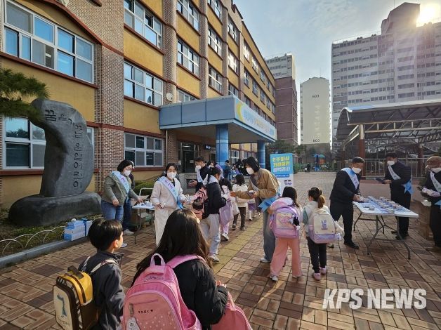 오산시, 결핵예방의 날 맞아 등굣길 결핵ZERO 캠페인 실시