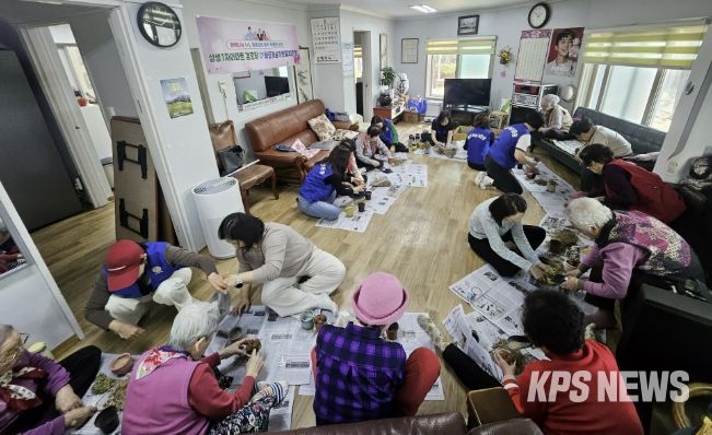 수원시 영통구 매탄4동, 바르게살기운동위원회의 경로당 방문 첫걸음 !!